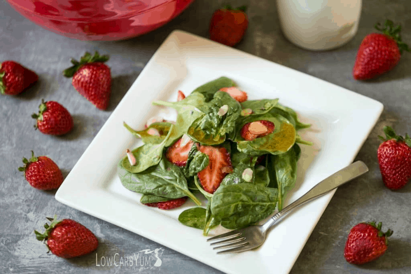 Spinach Strawberry Salad with Vinaigrette