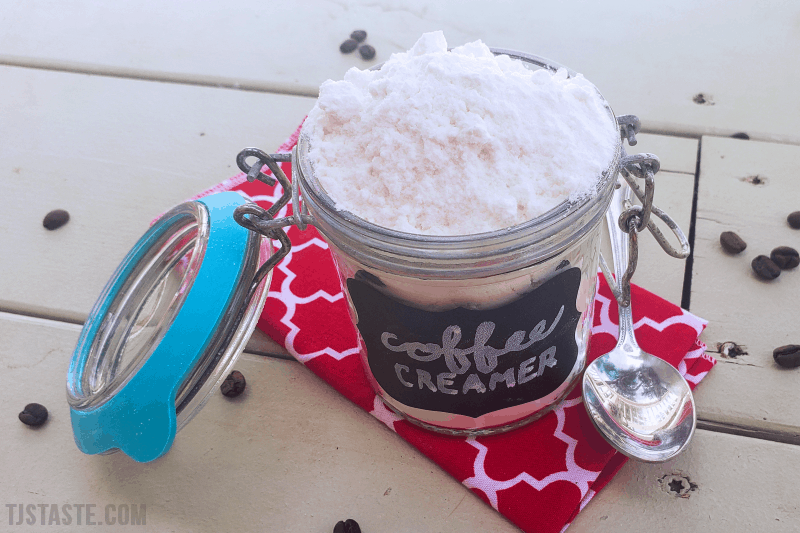 Homemade Flavored (or Not) Powdered Coffee Creamer