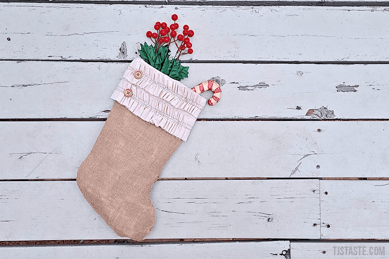 30+ Edible Stocking Stuffers